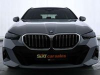 Gebraucht BMW 520 M Sport 190 PS (139 kW) 2025 Grau Kombi