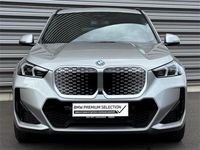 Gebraucht BMW iX1 Shadowline 150 kW (204 PS) 2025 Spacesilber SUV