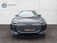 Gebraucht Audi Q6 e-tron Performance 119 kW (163 PS) 2024 Hellgrau  metallic SUV