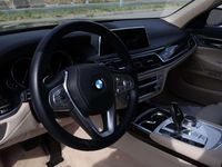 Gebraucht BMW 750L 449 PS (330 kW) 2017 Grau Limousine