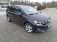 gebraucht VW Touran 20 TDI NaviSZHAHKPDCScheiben dkl