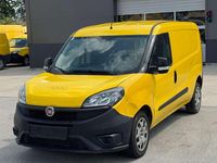 Gebraucht Fiat Doblò Basis 95 PS (69 kW) 2018 Gelb Van / Kleinbus