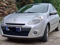 Gebraucht Renault Clio II 68 PS (50 kW) 2010 Silber Limousine