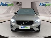 Gebraucht Volvo XC40 129 PS (94 kW) 2023 Grau SUV