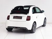 Gebraucht Abarth 500e Scorpionissima 114 kW (155 PS) 2025 Schwarz Kleinwagen