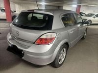 Gebraucht Opel Astra 105 PS (77 kW) 2004 Limousine