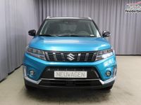 gebraucht Suzuki Vitara Comfort+ UVP 36.290 Euro 1.5 Dualjet AGS Allgrip 85kW Hybrid, Panorama-/Glasschiebedach, Sitzheizung, Navigationssystem, Adaptiver-Tempomat, Rückfahrkamera, LED-Scheinwerfer, 17"-Leichtmetallfelgen, uvm.