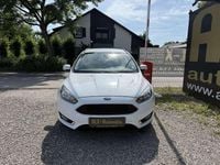 Gebraucht Ford Focus Trend 105 PS (77 kW) 2016 Weiß Kombi