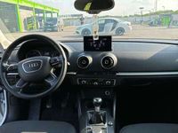 gebraucht Audi A3 Sportback 20 TDI Intense