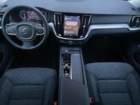Gebraucht Volvo V60 197 PS (144 kW) 2025 Blau Kombi