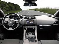 gebraucht Jaguar F-Pace 30d AWD Pure Aut.*SOUNDSYSTEM*LED*PDC*AHK*TEMPOMAT