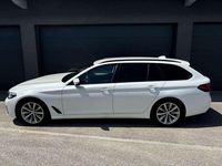gebraucht BMW 520 d xDrive Tour. ACC AHK Keyl. Sitzmemory RFK 18''