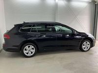 Gebraucht VW Golf VIII Life 116 PS (85 kW) 2023 Schwarz  metallicperleffektno Kombi