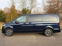 Gebraucht Mercedes V220 163 PS (119 kW) 2021 Blau Van / Kleinbus