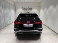 Neu Audi Q3 177 PS (130 kW) 2025 Schwarz  metallicperleffektno SUV
