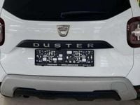 Gebraucht Dacia Duster Celebration 116 PS (85 kW) 2022 Weiß SUV