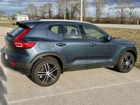 Gebraucht Volvo XC40 Momentum 129 PS (94 kW) 2021 Blau SUV