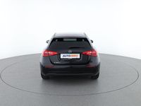 Gebraucht Mercedes A180 116 PS (85 kW) 2019 Schwarz Limousine