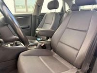 Gebraucht Audi A4 101 PS (74 kW) 2003 Blau Limousine