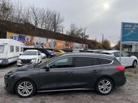 gebraucht Ford Focus 15 EcoBlue Vignale Aut.* LED ACC Leder Kamera