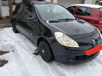 Gebraucht Renault Clio II Dynamique 75 PS (55 kW) 2006 Limousine