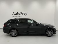Gebraucht BMW 320 Shadowline 190 PS (139 kW) 2025 Saphirschwarz Kombi