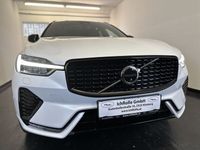 gebraucht Volvo XC60 B4 AWD Aut. PLUS Dark