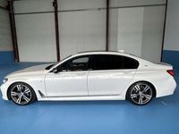 gebraucht BMW M760 760xDrive V12 Bi-Turbo/B&W/Executive Lounge...