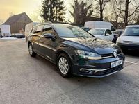 Gebraucht VW Golf VII Comfortline 116 PS (85 kW) 2020 Grau Kombi