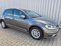 Gebraucht VW Golf VII 116 PS (85 kW) 2019 Grau Limousine