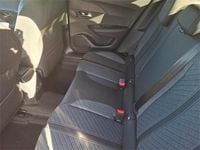 gebraucht Peugeot 2008 PureTech 110 S&S Allure 6-Gang-Manuell SUV