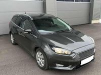 Gebraucht Ford Focus Titanium 120 PS (88 kW) 2016 Grau Kombi