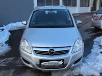 gebraucht Opel Zafira 16 Edition