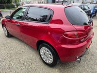 Gebraucht Alfa Romeo 147 Distinctive 120 PS (88 kW) 2009 Rot Kleinwagen