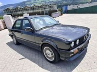 Gebraucht BMW 325 170 PS (125 kW) 1987 Schwarz Limousine