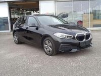 Gebraucht BMW 116 Advantage 116 PS (85 kW) 2022 Schwarz Kleinwagen