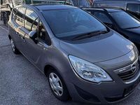 Gebraucht Opel Meriva 75 PS (55 kW) 2010 Van / Kleinbus