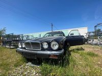 Gebraucht Jaguar XJ Sovereign 295 PS (216 kW) 1984 Dunkelblau Limousine