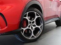 Neu Alfa Romeo Tonale Veloce 160 PS (117 kW) 2025 Rot SUV