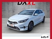 Neu Kia Ceed Silver 101 PS (74 kW) 2025 Weiß Kleinwagen
