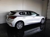 Gebraucht Ford Focus Active 125 PS (91 kW) 2023 Silber Limousine