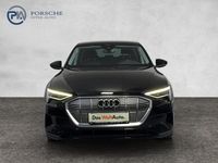 Gebraucht Audi e-tron 158 kW (215 PS) 2022 Silber  metallicperleffekt SUV