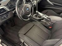gebraucht BMW 318 318 d Tour. *Xenon*Navi*Sportsitz*Panorama*