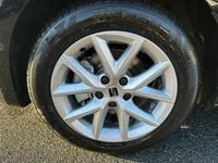 gebraucht Seat Leon SP Kombi Style Edition 1.5 eTSI DSG