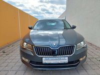 gebraucht Skoda Superb 20 TDI Style DSG Erster Besitz