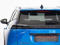 Neu Peugeot e-2008 Allure 114 kW (156 PS) 2025 Blau SUV
