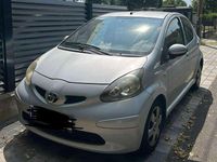 Gebraucht Toyota Aygo Cool 68 PS (50 kW) 2007 Silber Kleinwagen