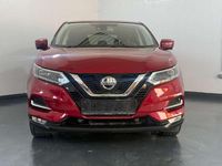 Gebraucht Nissan Qashqai 159 PS (116 kW) 2018 Rot SUV