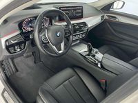 gebraucht BMW 520 d xDrive LCI *LASER*ACC*HuD*KeyGo*AmbienteB*DAB