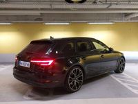 gebraucht Audi A4 Avant 20 TDI Black Edition s-line